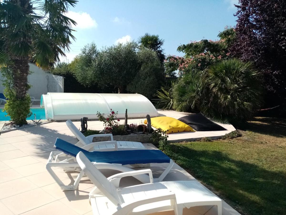 L'Eden Naturiste Spas Challans Ngoại thất bức ảnh