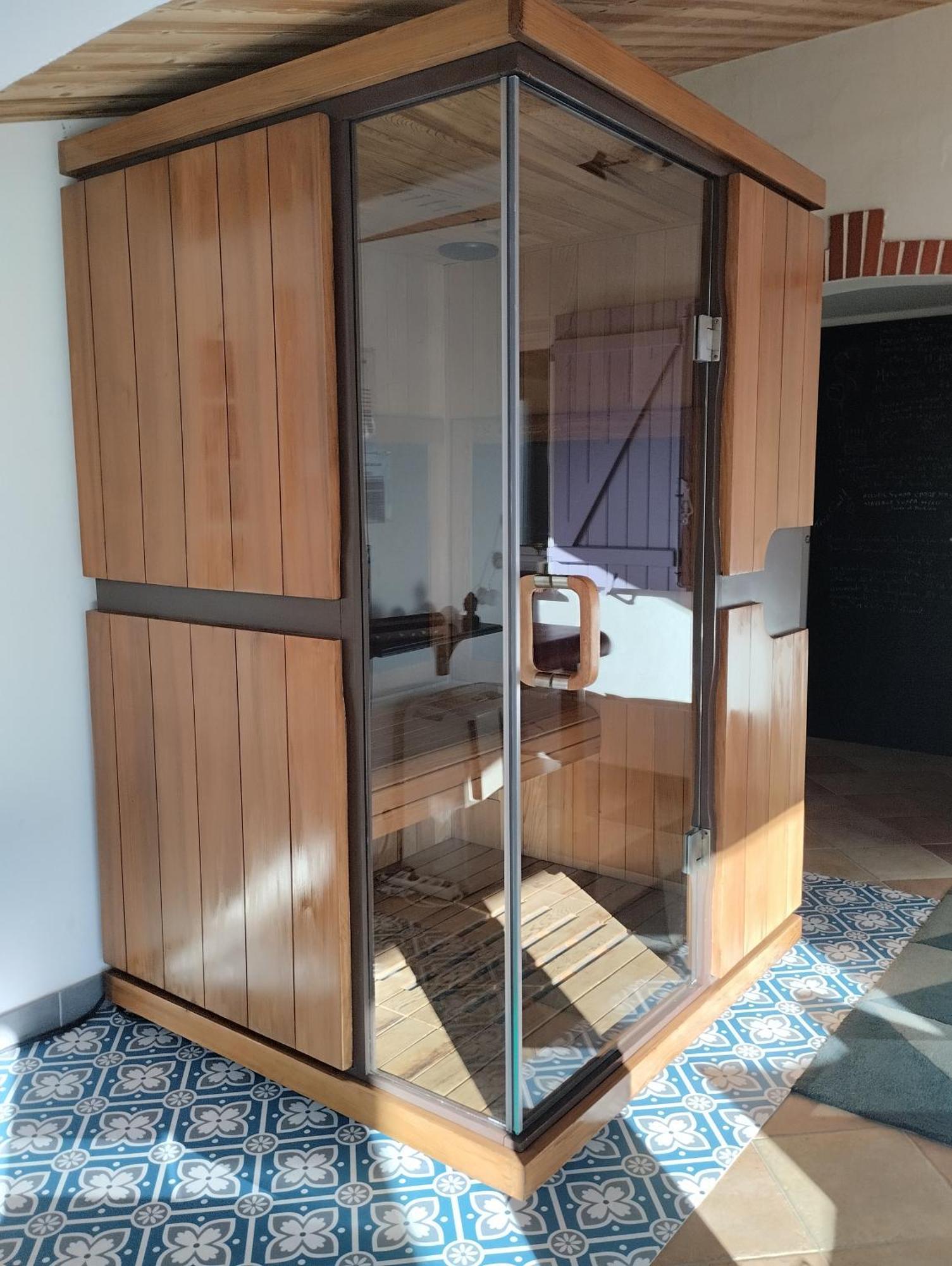 L'Eden Naturiste Spas Challans Phòng bức ảnh